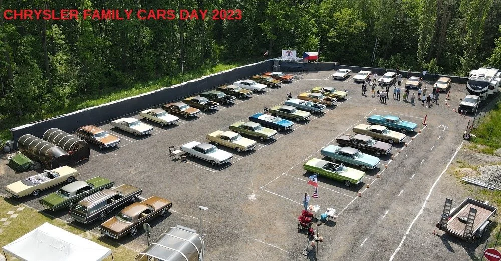 Sraz vozů Chrysler u restaurace Letadlo v roce 2023